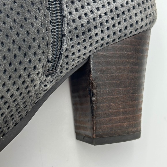 Franco‎ Sarto Dale Womens Suede Ankle Booties Size 8.5M Zip Gray Western Boho - Picture 9 of 9